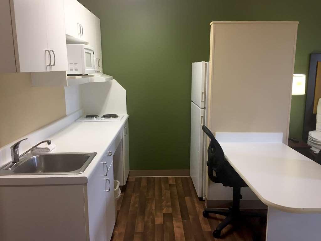 Extended Stay America Select Suites - Chicago - Hanover Park Zimmer foto