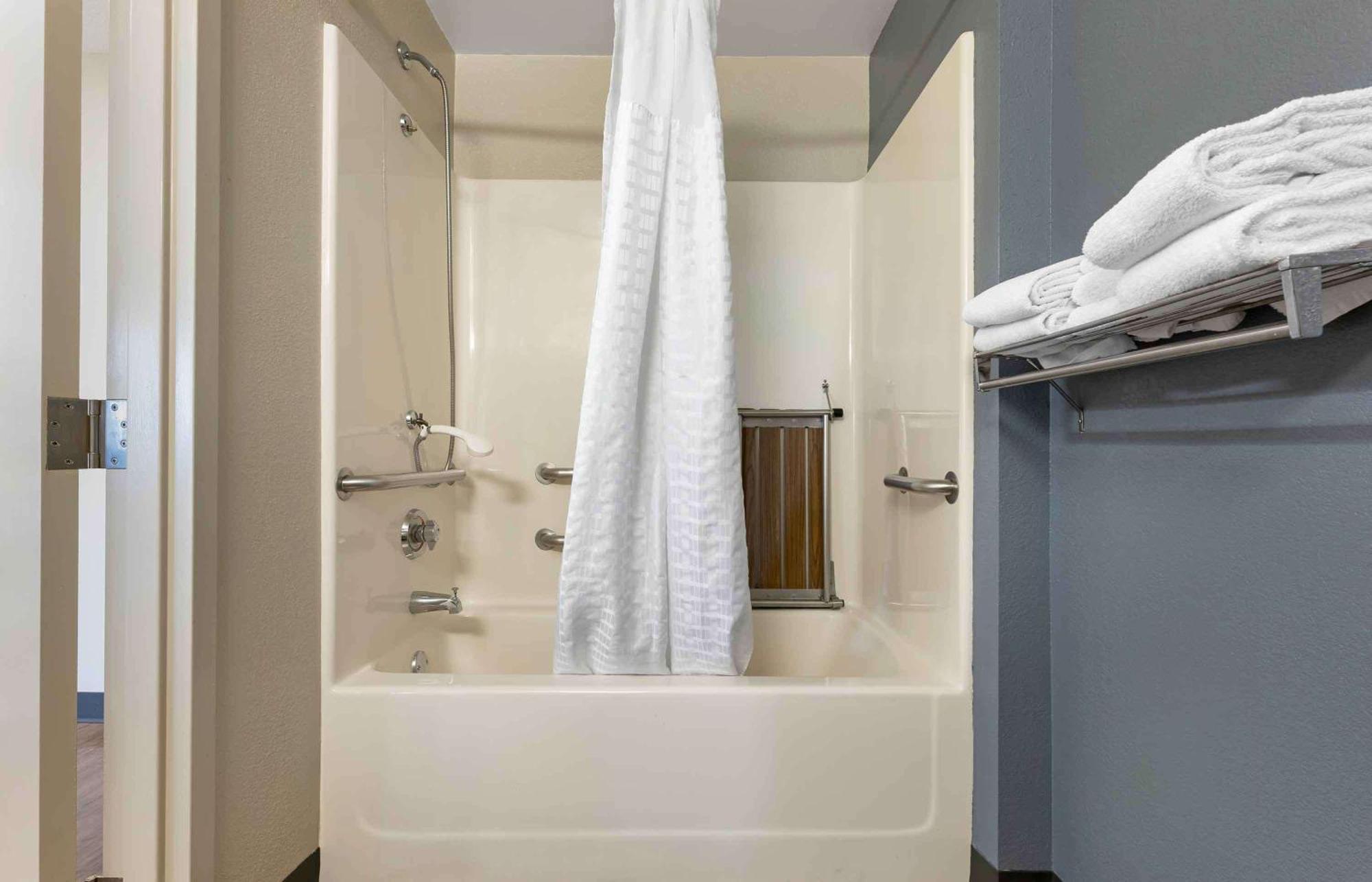 Extended Stay America Select Suites - Chicago - Hanover Park Exterior foto