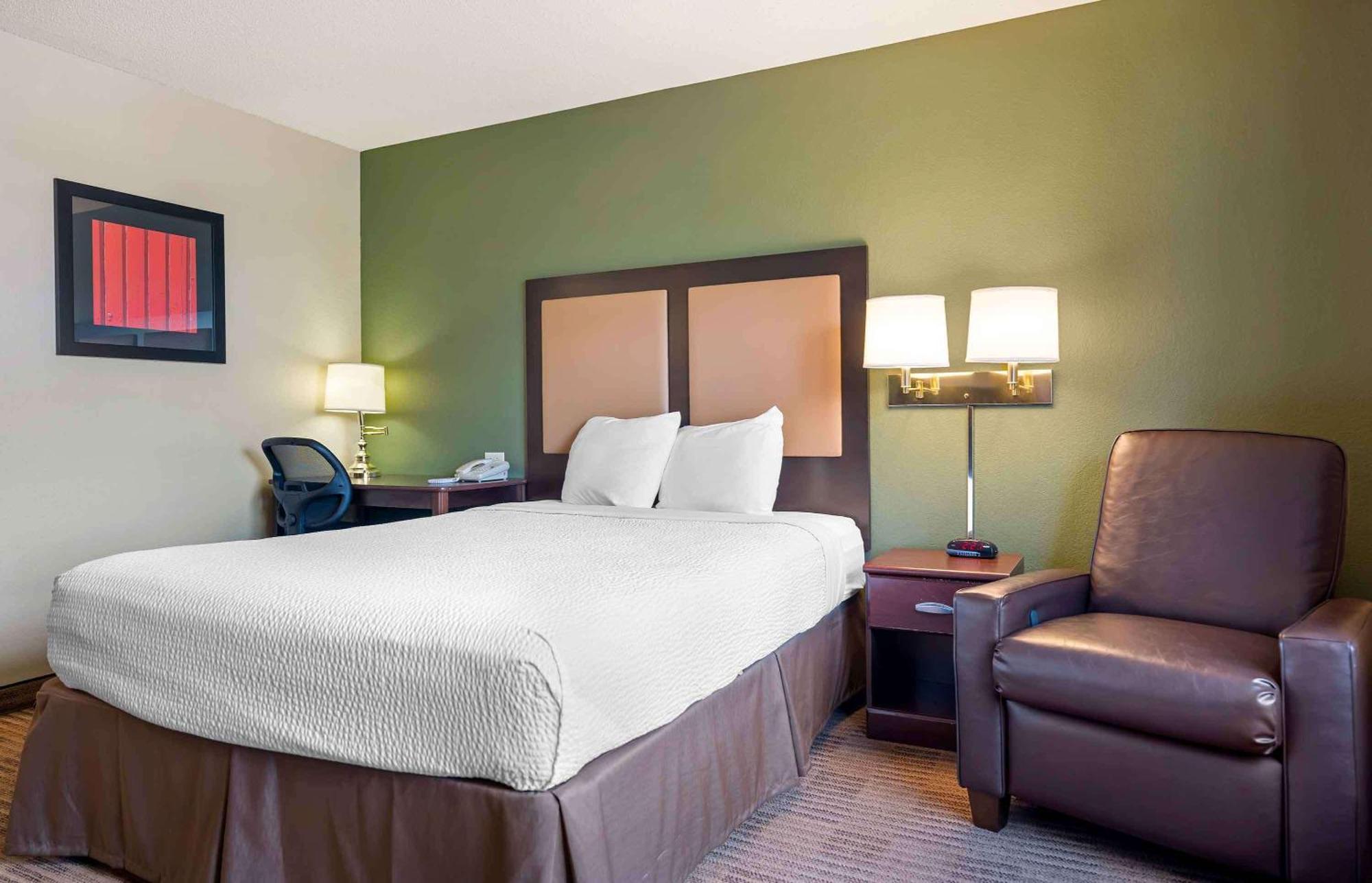 Extended Stay America Select Suites - Chicago - Hanover Park Exterior foto