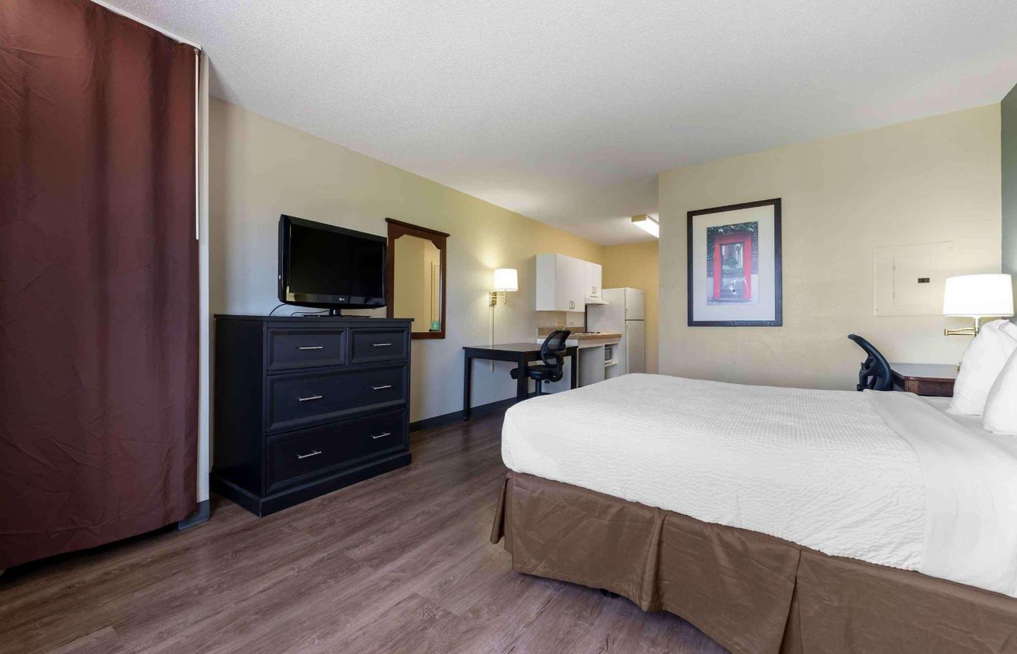 Extended Stay America Select Suites - Chicago - Hanover Park Exterior foto